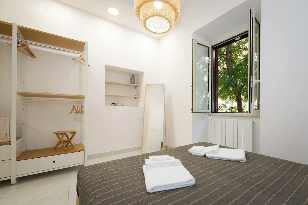 Ottaviano Exclusive Maison Rome Italy