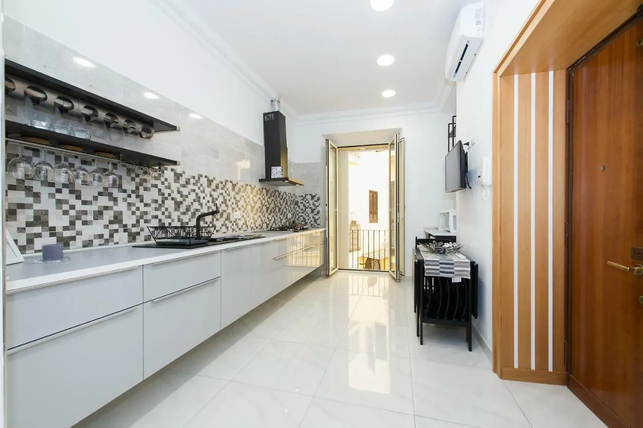 Ottaviano Exclusive Maison Rome Italy